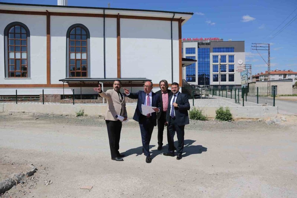 Kentsel Dönüşümle Büyüyen Meram’da Yol ve Sosyal Tesis Hamlesi