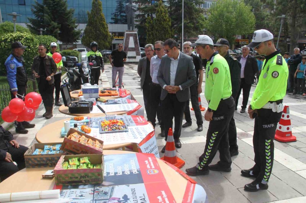 Beyşehir’de Trafik Haftası Etkinliği: Öğrencilere Trafik Bilinci Aşılandı