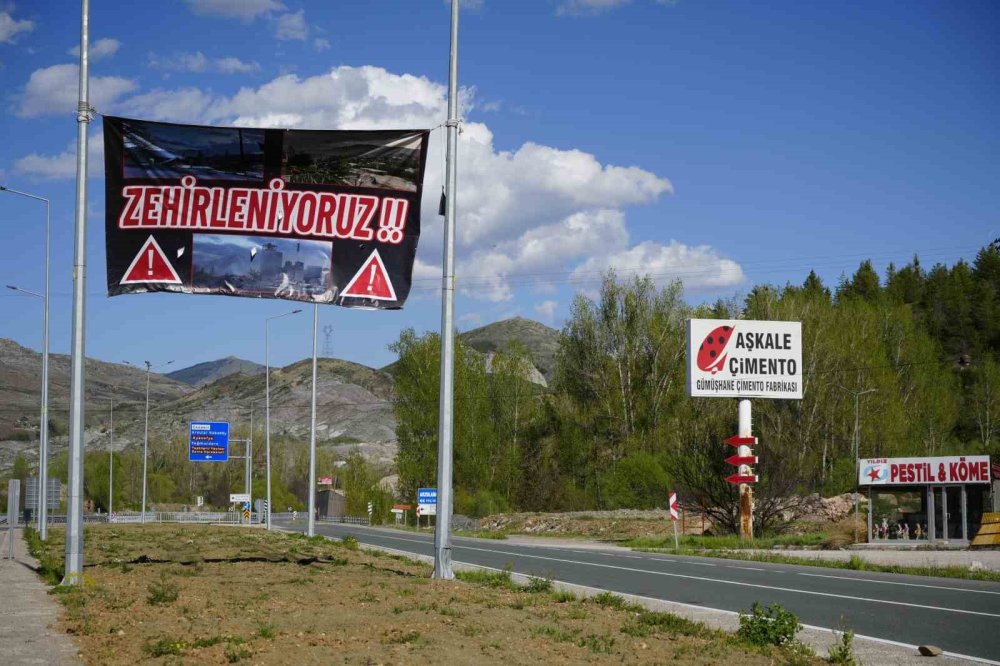 Fabrika kriz yarattı: Tozdan güneşi göremiyorlar