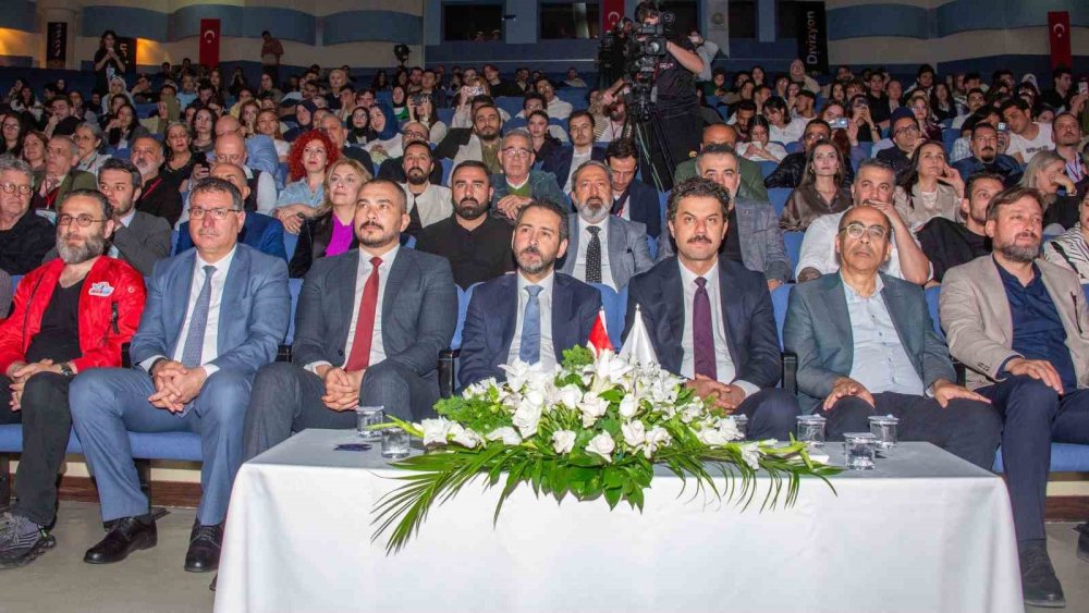 Kısaca Uluslararası Öğrenci Filmleri Festivali 21. Kez Perdelerini Açtı