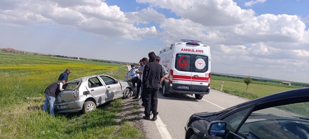 Kontrolden çıkan otomobil şarampole takla attı