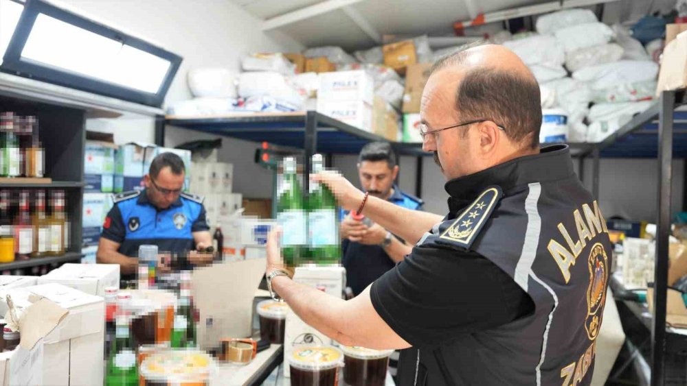 Alanya’da Sahte Etiket Skandalı: Toptan Gıda Deposu Mühürlendi
