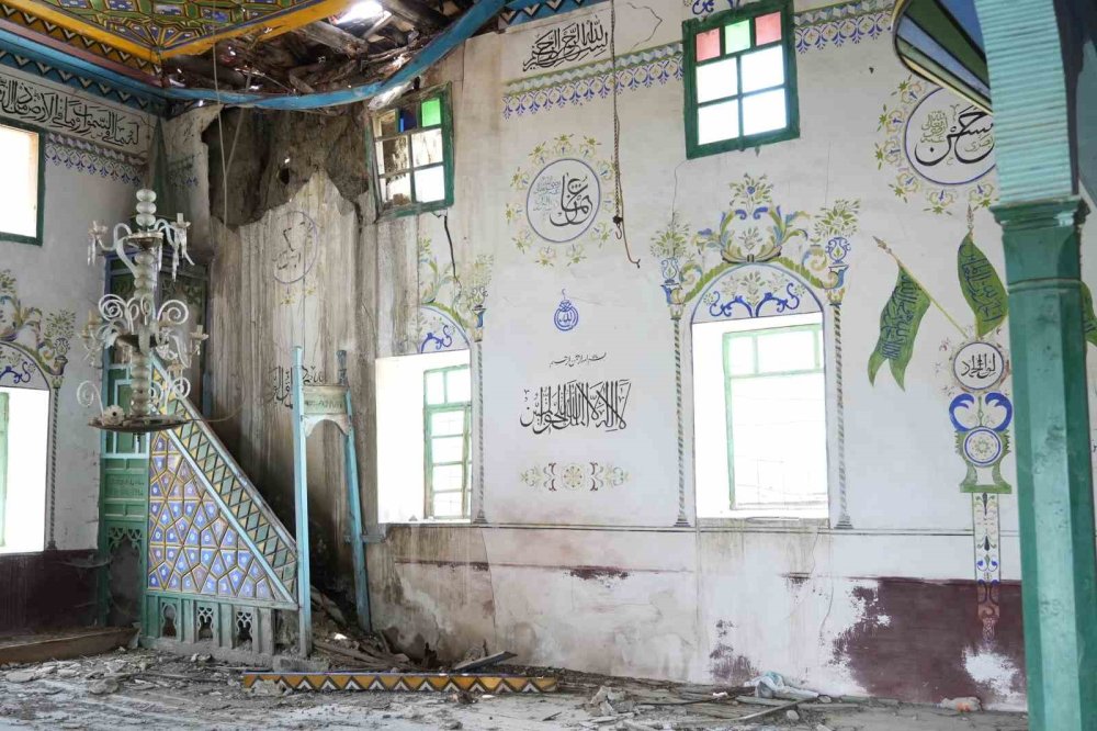 Ankara'nın 70 Yıllık Tarihi Göz Göre Göre Eriyor