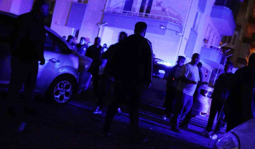 Polisi arayıp polisleri şikayet ettiler