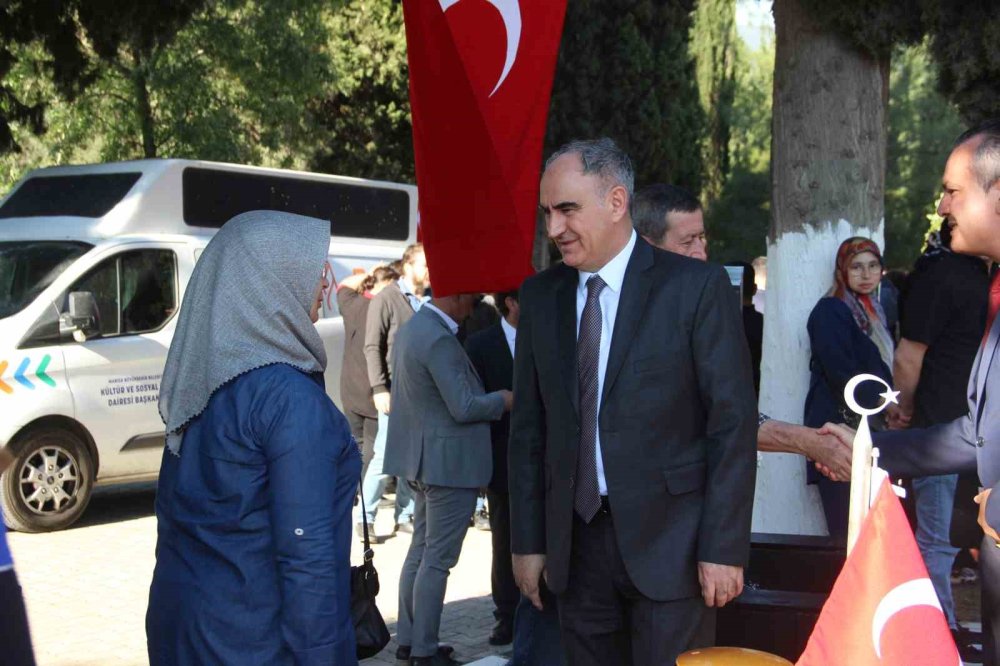 301 Madenci Soma’da Dualarla Anıldı
