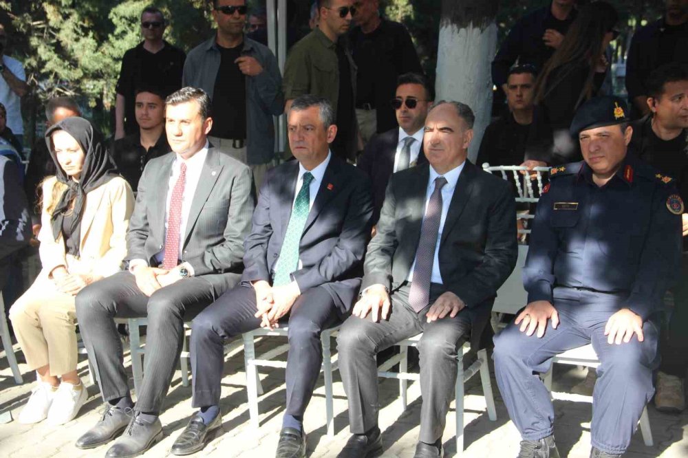 301 Madenci Soma’da Dualarla Anıldı