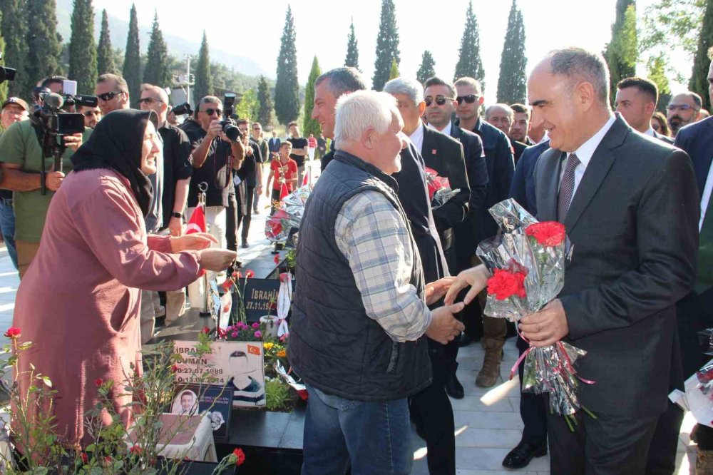 301 Madenci Soma’da Dualarla Anıldı