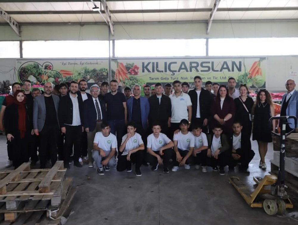 Karaali MTAL Öğrencileri Tarım ve Hayvancılığı Yerinde Gözlemledi