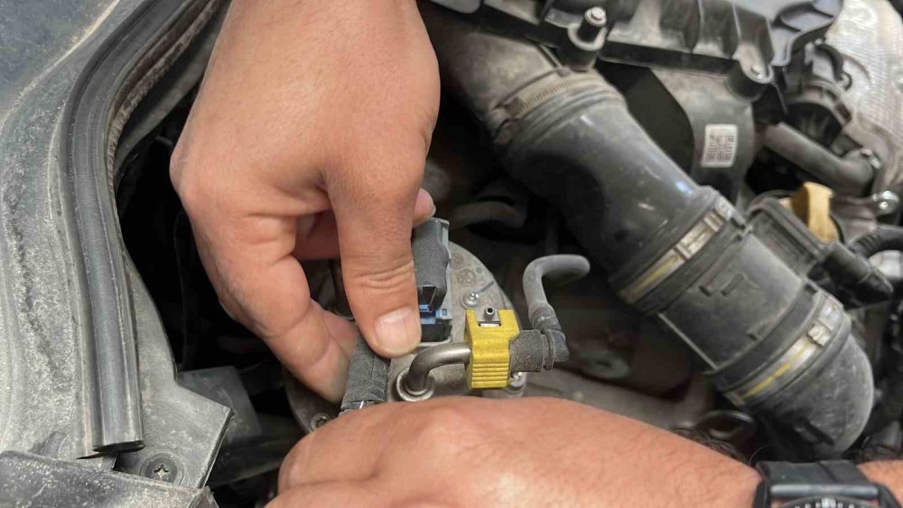 Sıcaklıkla beraber araçlarda risk de artıyor