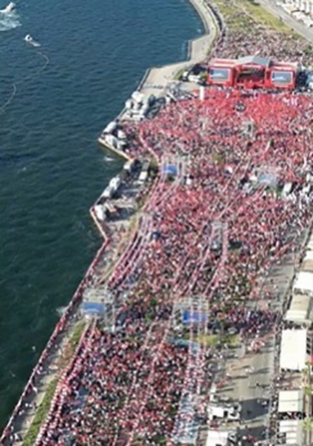 Özgür Özel’in 2 Milyonluk Hayali, Gündoğdu’da 70 Bin Kişilik Gerçekle Buluştu