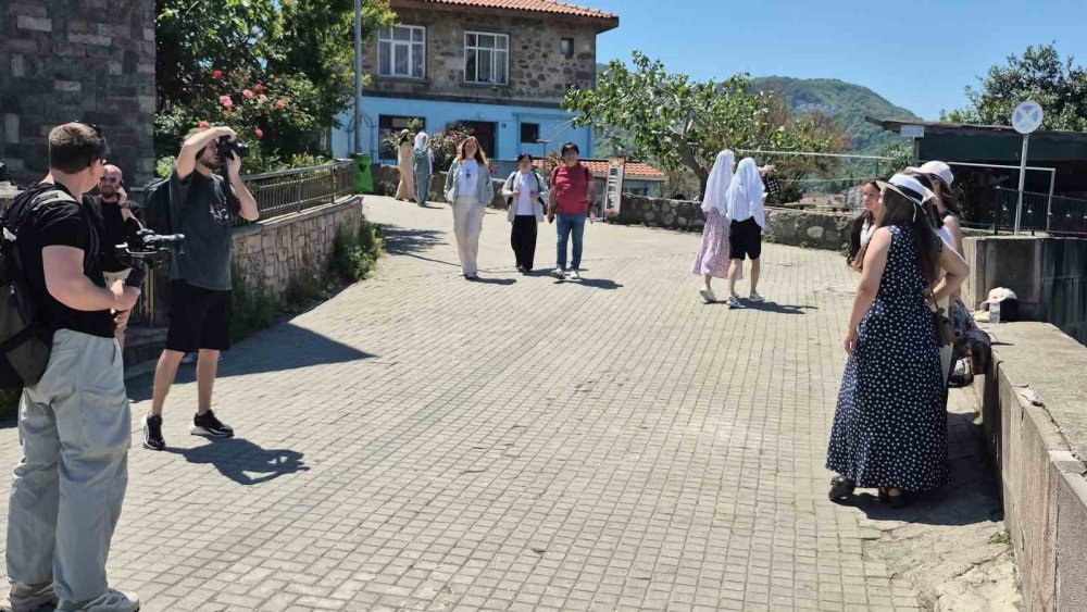 Amasra, Rus turistlerin yeni gözdesi oldu