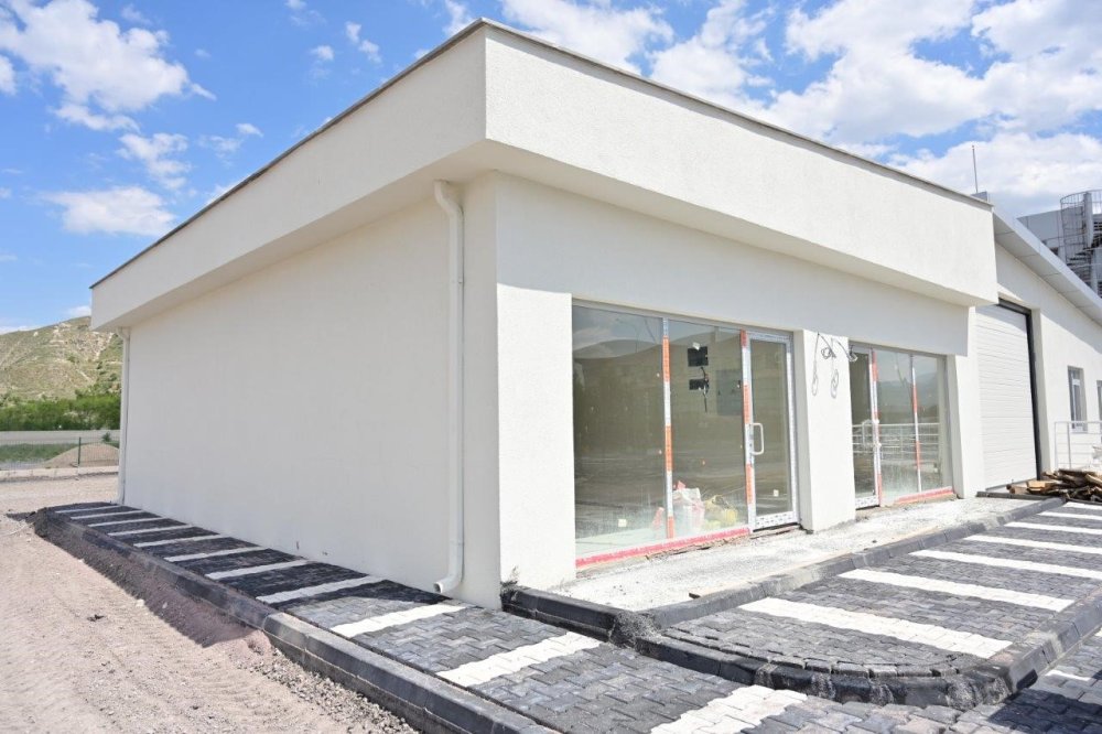 Kayseri OSB’de Eczaneler Hazır, Kiralama Başlıyor