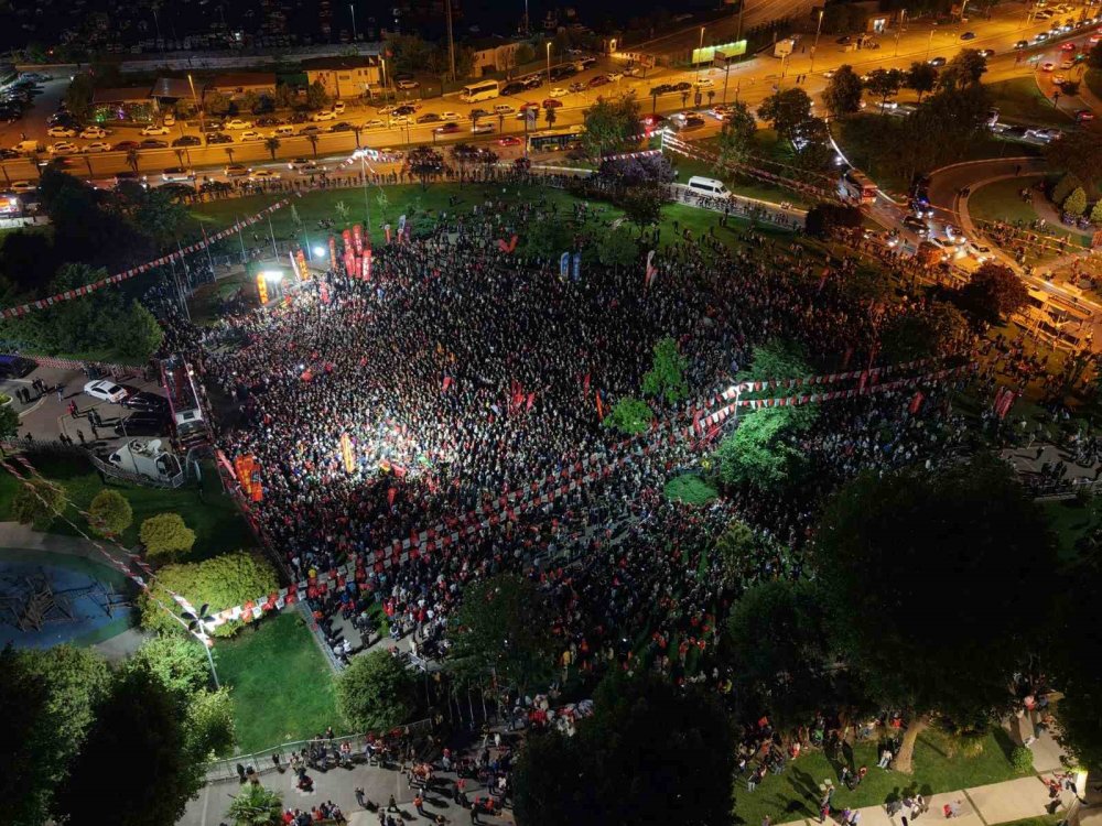 CHP’nin Pendik mitinginde alan boş kaldı