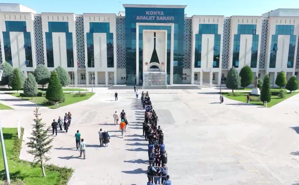 Konya'da "Köle Pazarı" Boşaldı! 74 Mağdur 21 Tutuklu