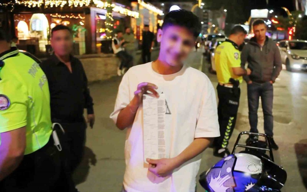 Yaptığı şirinlikler cezadan kurtarmadı