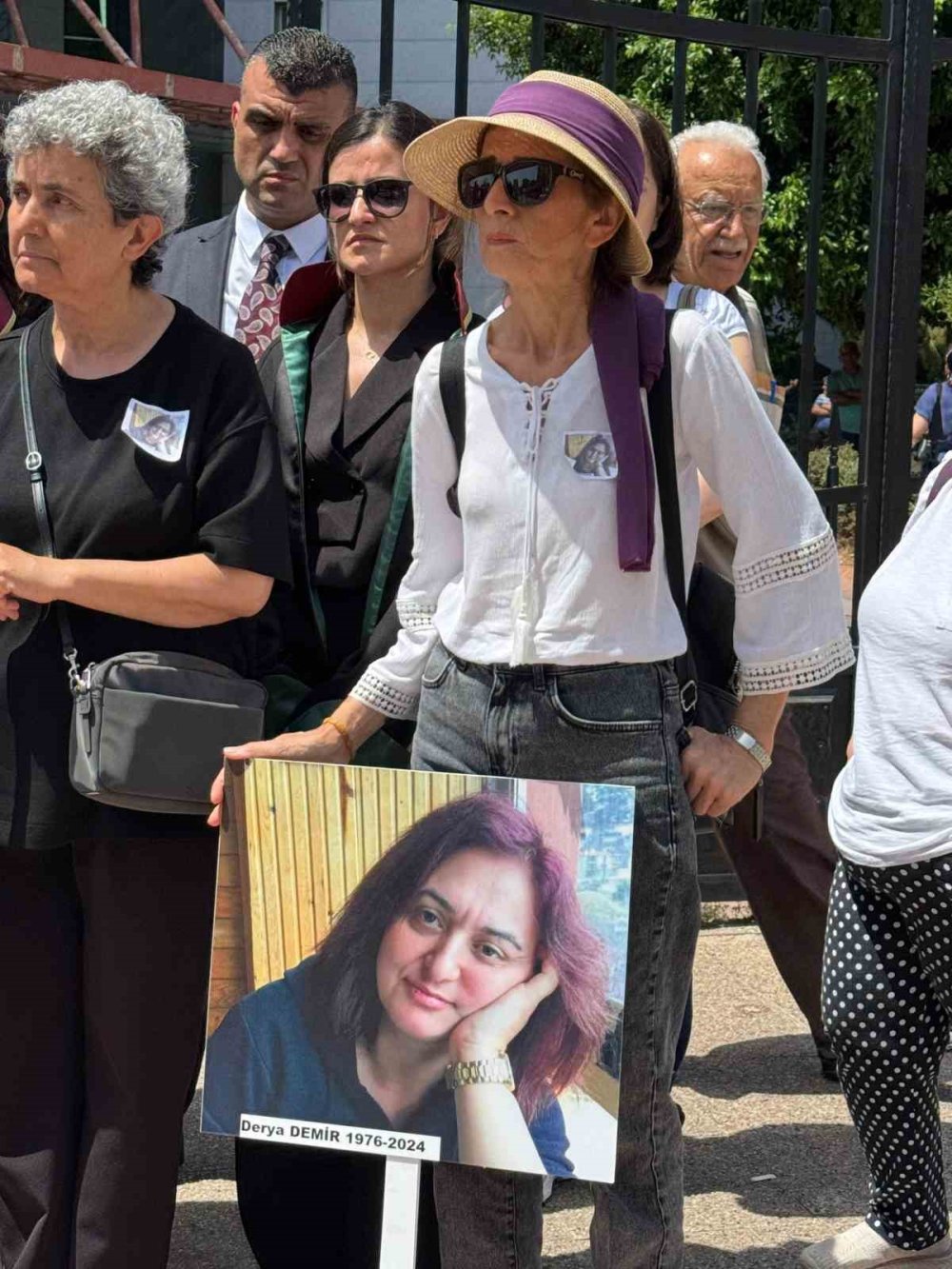 Derya öğretmeni öldüren meslektaşı müebbetle yargılanıyor