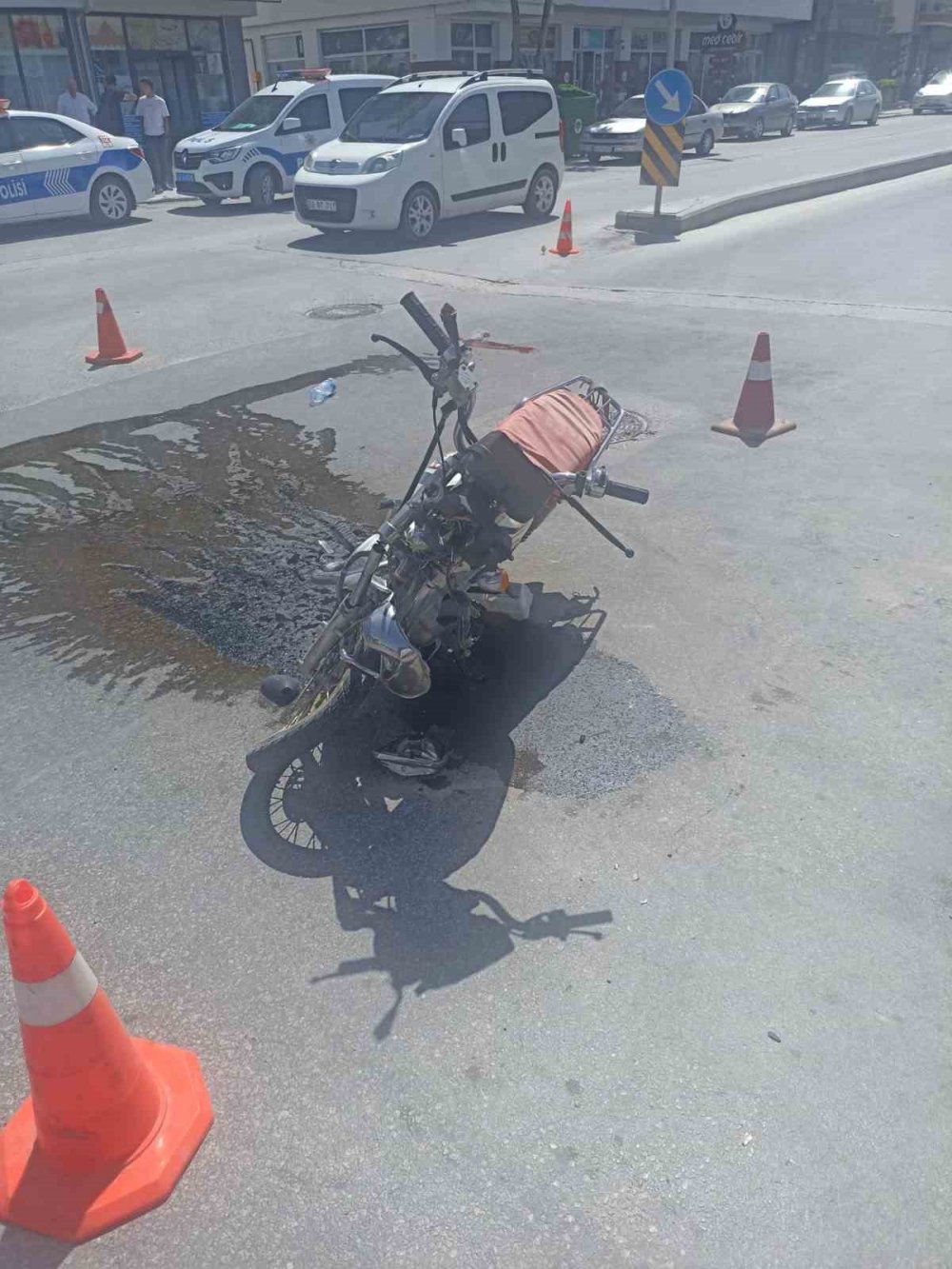 Karapınar'da İki Ayrı Trafik Kazasında 2 Kişi Yaralandı