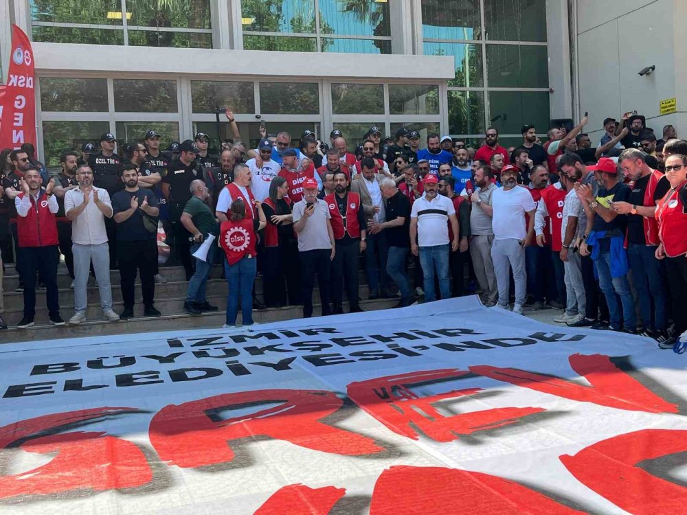 23 Bin İşçi Grevde: Ulaşım ve Belediye Hizmetleri Aksadı