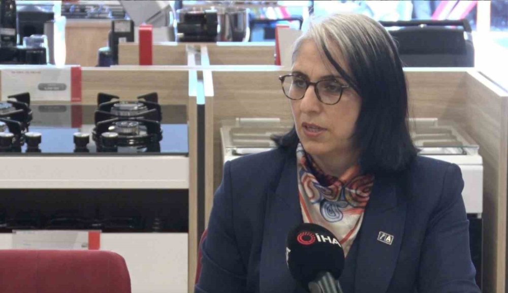 Kadın Girişimciden Büyük Başarı: Hem Hamal Hem Patron Hem Fenomen