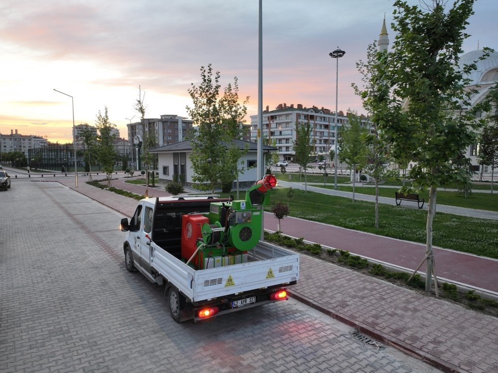 Konya'da Kurban Bayramı Öncesi Yoğun İlaçlama Mesaisi