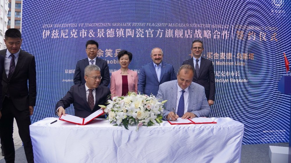 İznik ve Jingdezhen arasında kültürel köprü