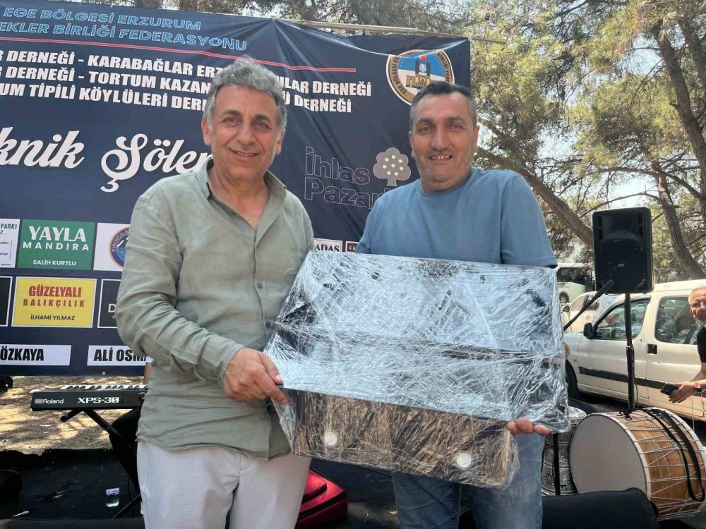 Erzurumlular İzmir’de buluştu