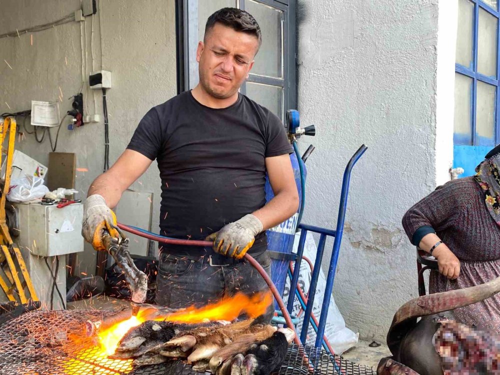 Sanayide Kurban Mesaisi: Metal Ustaları Kelle Ütüyor