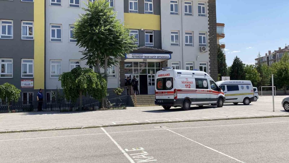 Konya’da okulda dehşet: Rehberlik öğretmeni silahlı saldırıda hayatını kaybetti