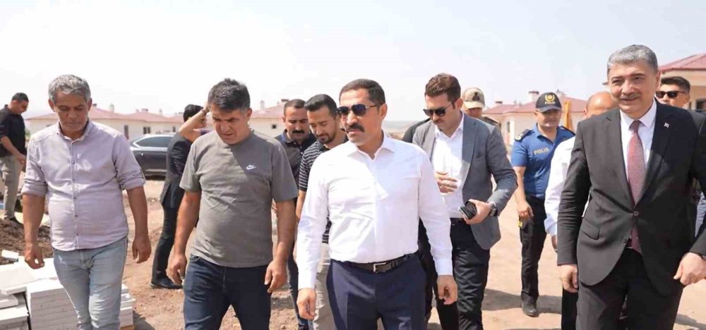 Reyhanlı’da kırsal afet konutları yükseliyor