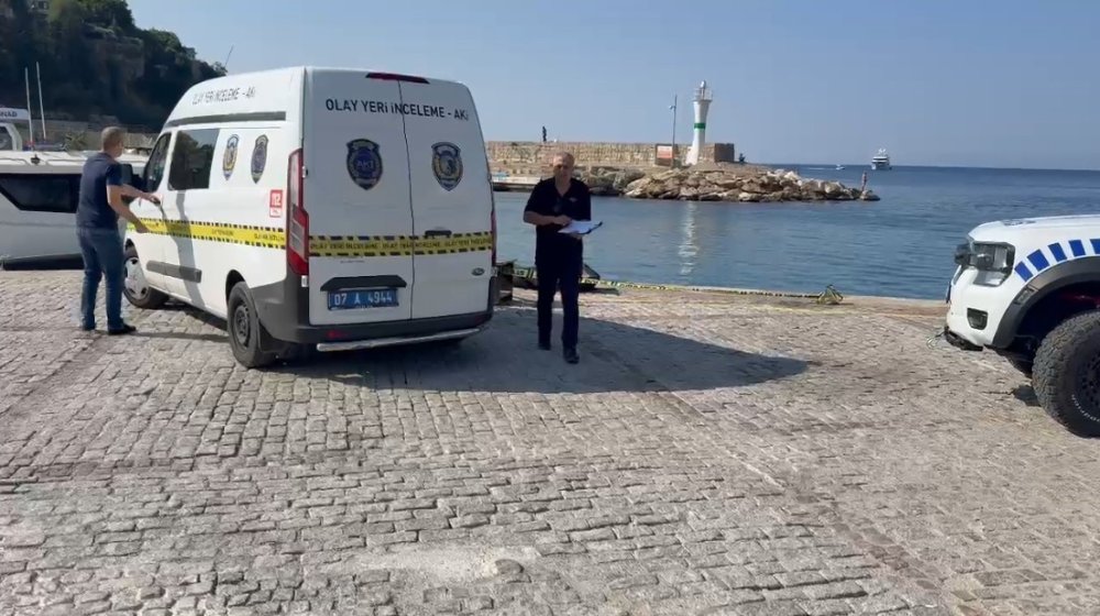 Deniz manzarası cansız bedenle bozuldu
