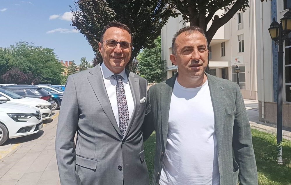 Konyaspor'da istikrar kararı: Recep Uçar ile yola devam