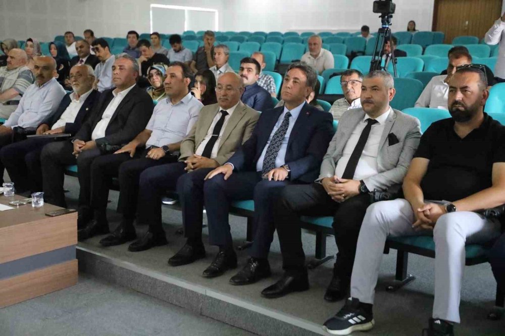 Ereğlili Öğrenci Türkiye Geneli Şiir Yarışmasında İkincilik Kazandı