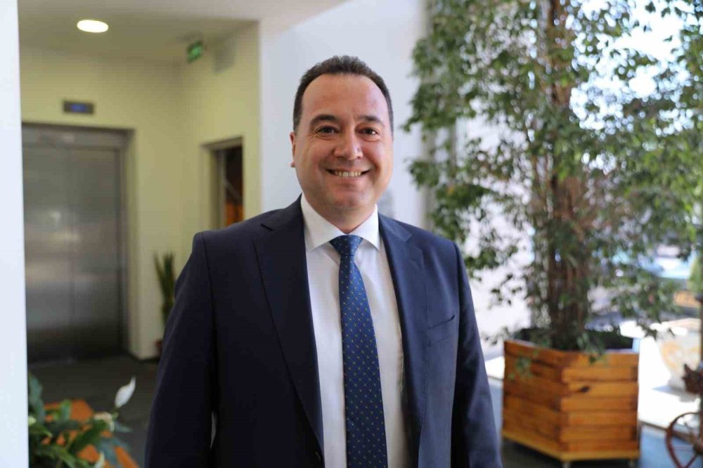Ferdi Zeyrek'ten geriye kalan koltuk Besim Dutlulu'nun oldu