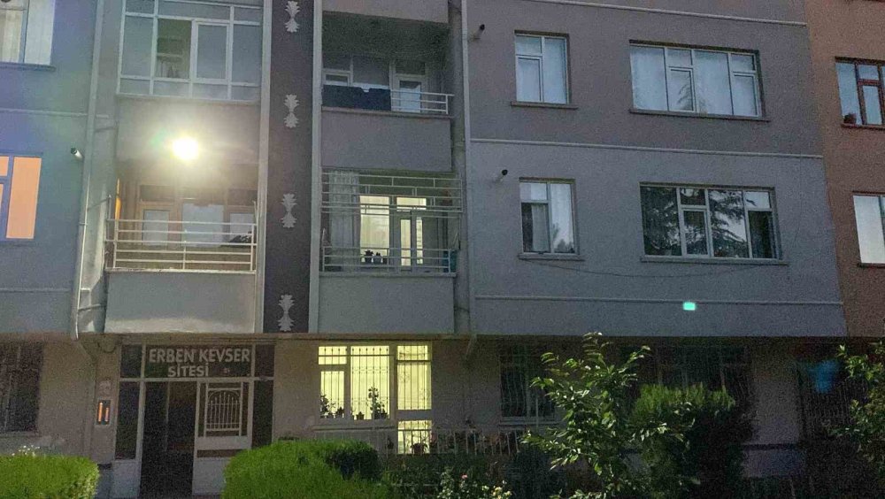 Konya’da balkondan düşen 7 yaşındaki engelli çocuk ağır yaralandı