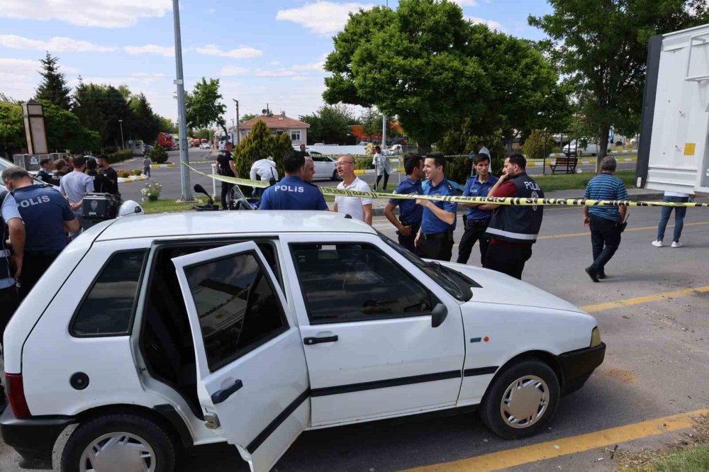 Annesine son duasını okuyup canına kıydı