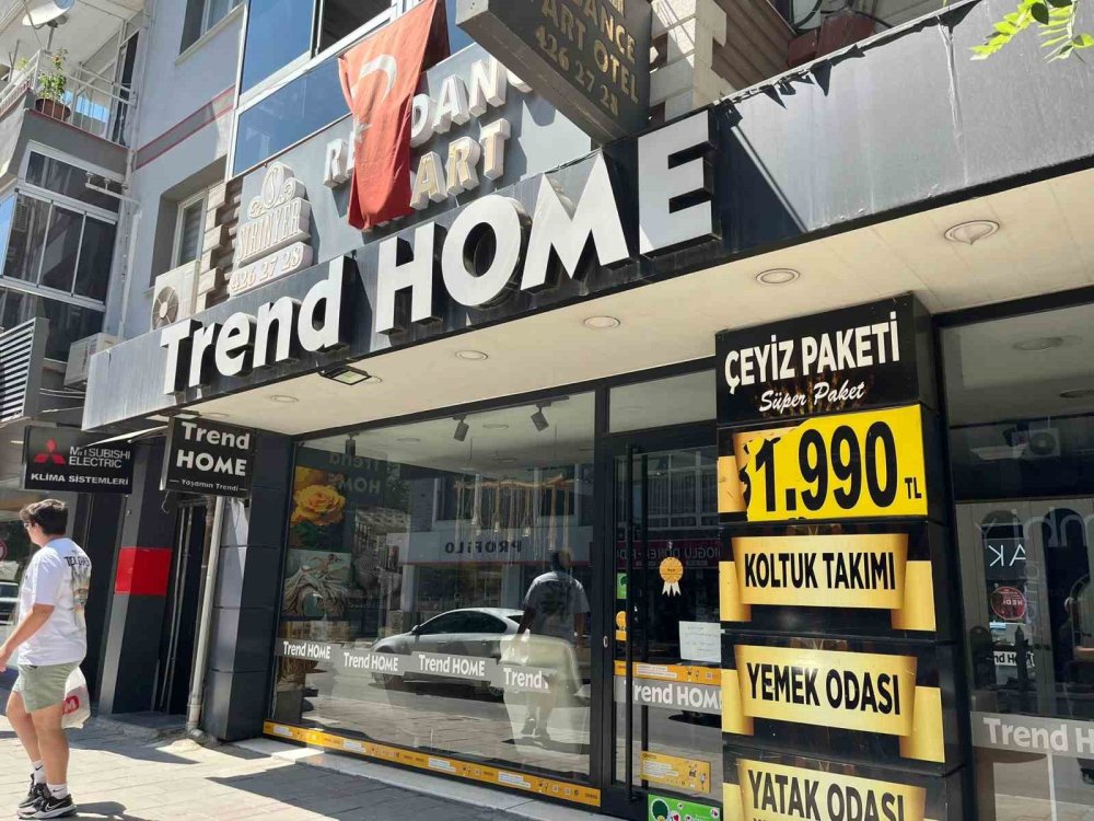 Mobilya mağazası sahibi sipariş paralarıyla kayıplara karıştı