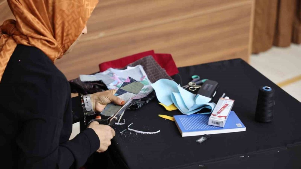 Tekstil atıkları el sanatı oldu
