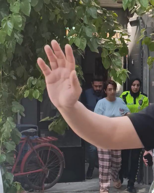 Tartıştığı kızını boğarak öldürdü