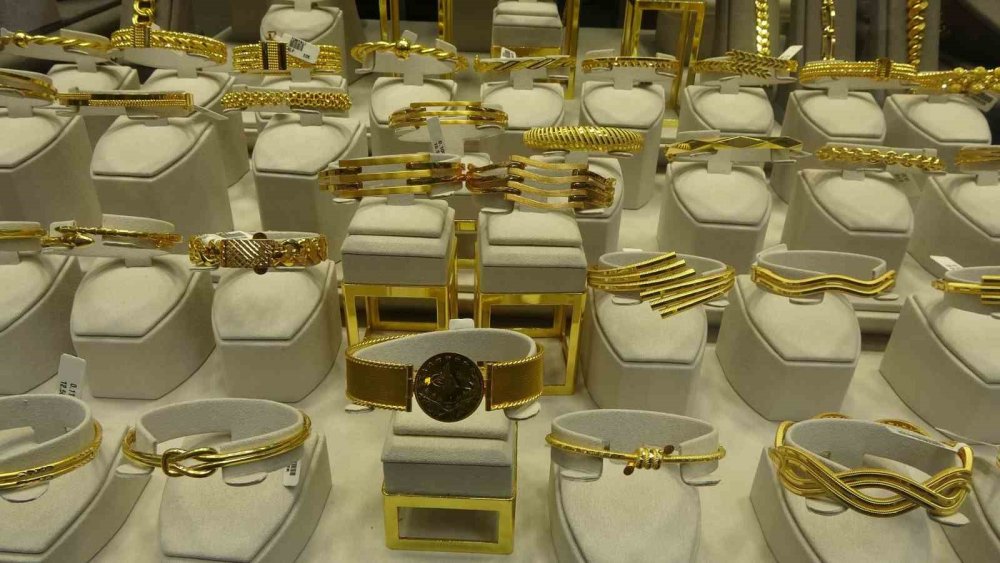 Altın Artık Yatırım Aracı Değil, Ekonomik Siper