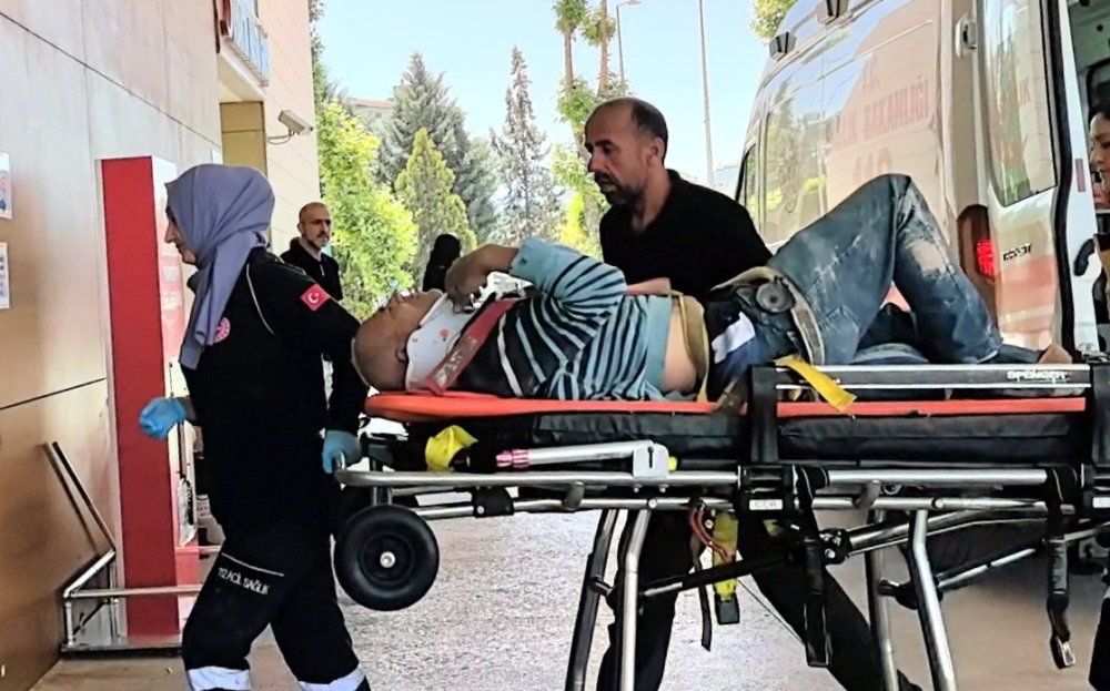 İnşaatta ağır yaralanan işçi çocuklarını sayıkladı