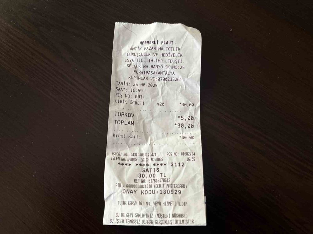 Antalya Kaleiçi'nde Tuvalet Ücreti Tartışması: Yerliye 30 TL, Turiste 1 Euro