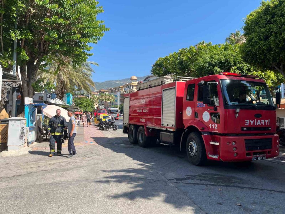 Konya'dan tatile giden gence, otelde yangın şoku
