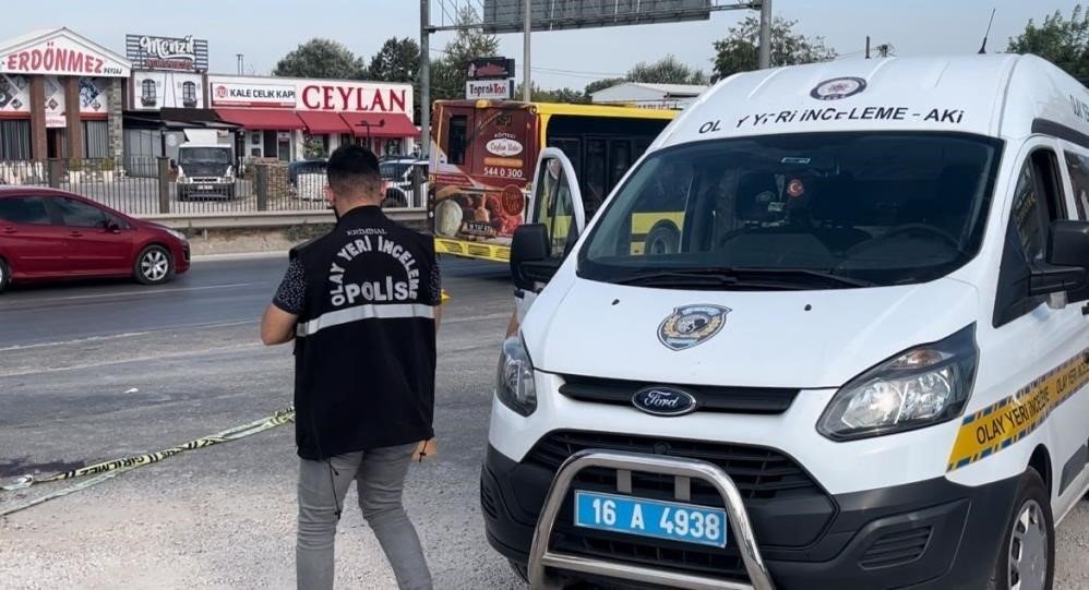 Bursa’da eşini sokak ortasında bıçaklayan Hakkı Koca’ya müebbet hapis cezası