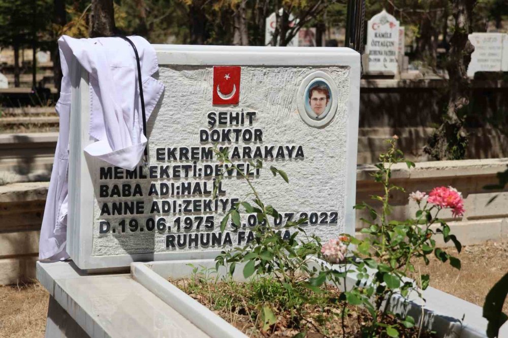 Şehit Dr. Ekrem Karakaya'ya Konya'daki arkadaşlarından mektup