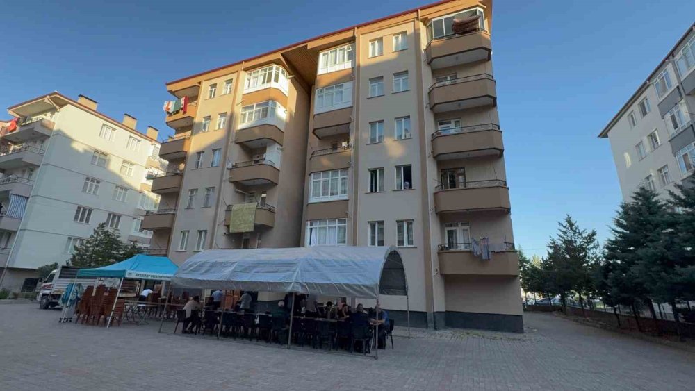 Şehit Özkan Özkanlı’nın Baba Ocağı Aksaray’da Yasta