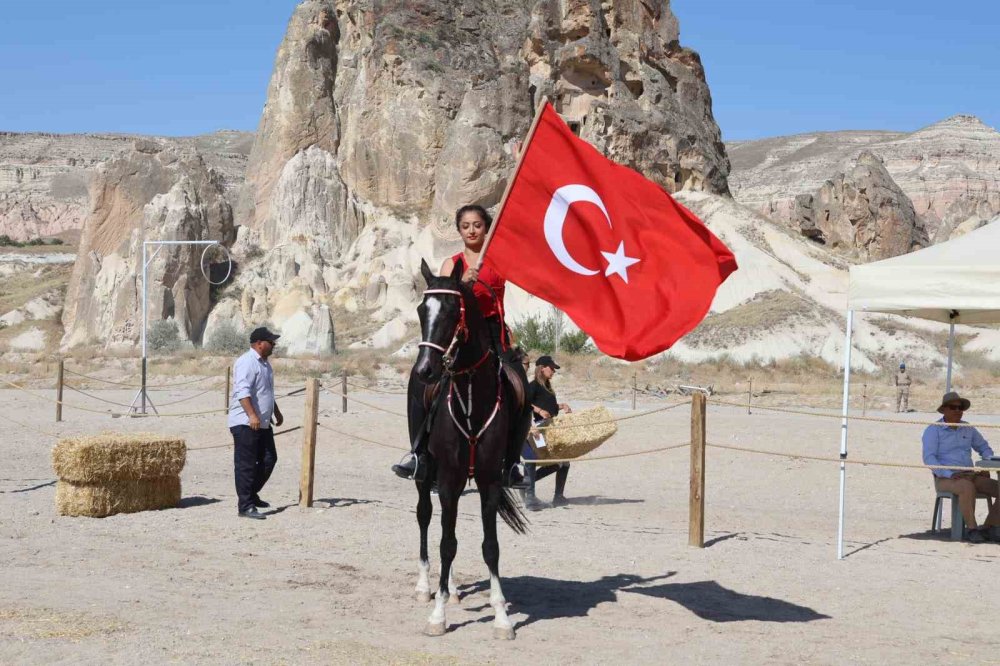 Türkiye’nin En Güzel Atları Kapadokya’da Yarıştı