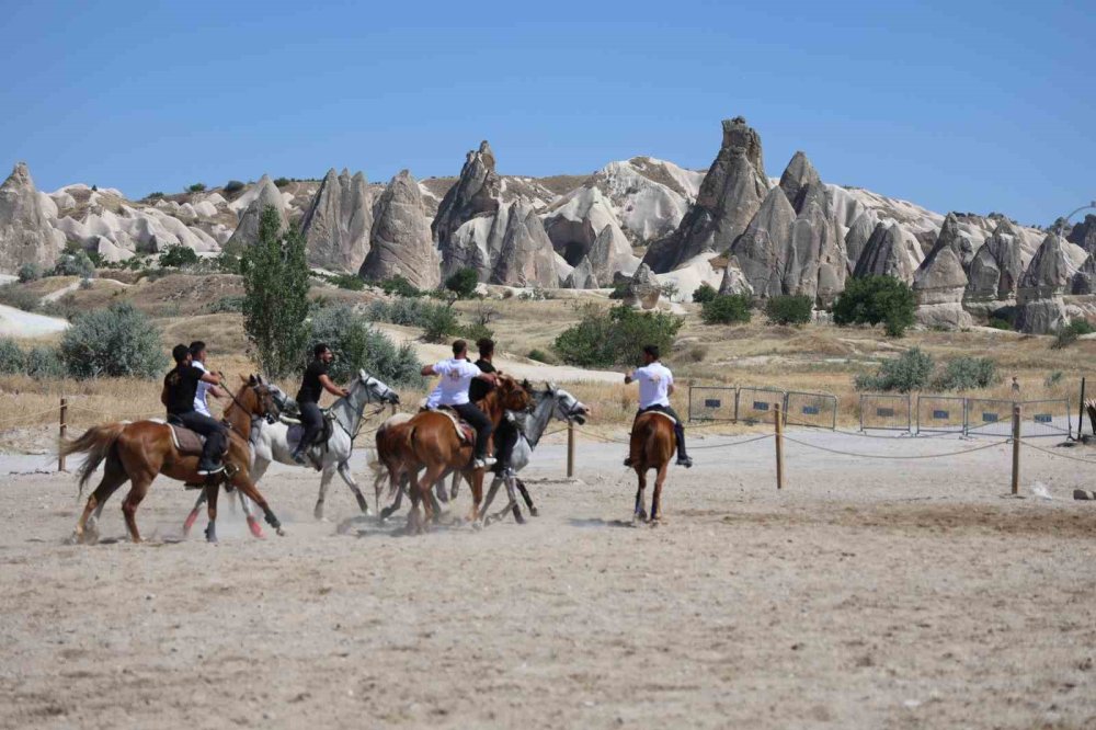 Türkiye’nin En Güzel Atları Kapadokya’da Yarıştı