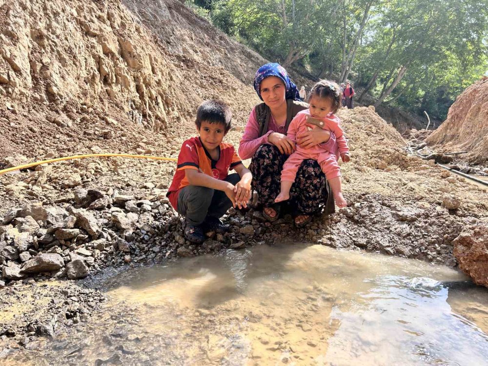 Deprem Sonrası Kuruyan Kuyudan Yeniden Su Çıktı