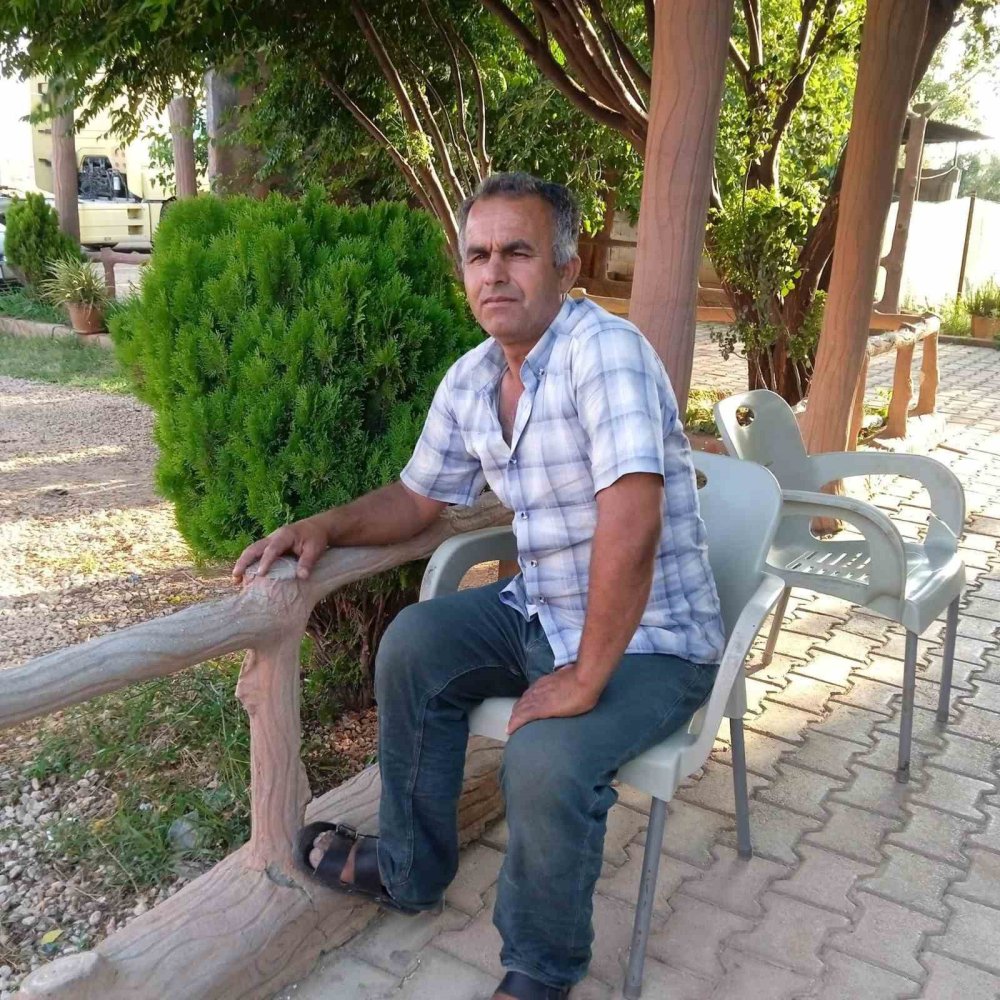 Devrilen tırda yangın çıktı: Baba ve oğlu alevler içinde can verdi