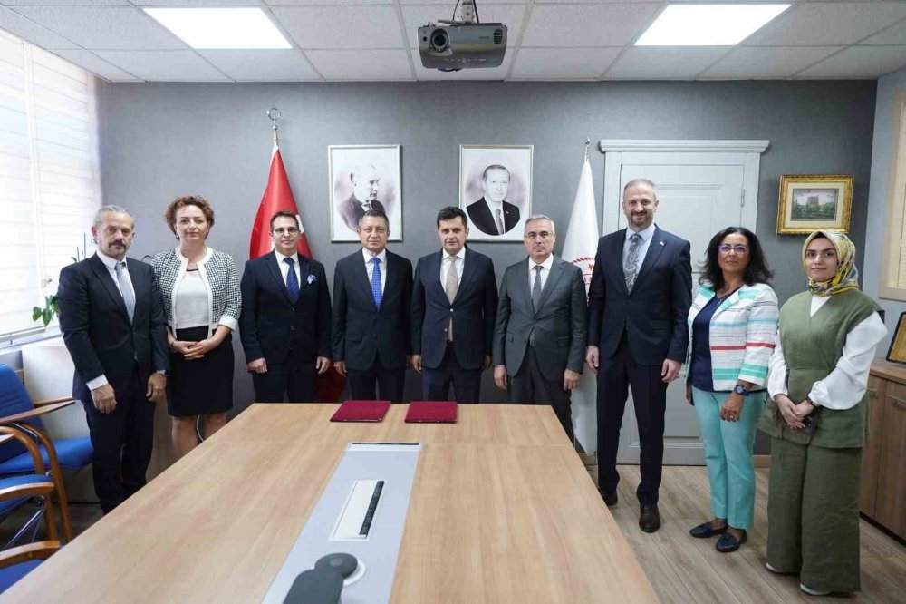 Otomotiv ana sanayide eğitimde devrim niteliğinde adım